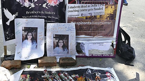 ஆபத்தான அறைகள், கொள்ளை கட்டணங்கள்: டெல்லி குடிமைப் பணி பயிற்சி மாணவர்களின் அவல நிலை