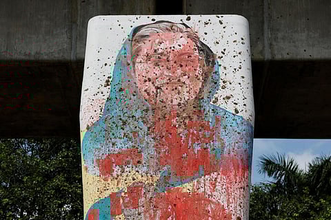 டெல்லி அருகே தரையிறங்கிய ஷேக் ஹசீனா விமானம்: இங்கிலாந்திடம் தஞ்சம் கோருவதாக தகவல்