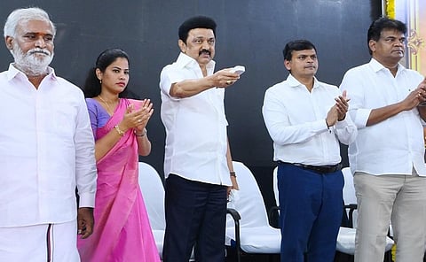 திட்டங்களைச் செயல்படுத்த பணியாளர்கள் வேண்டாமா?