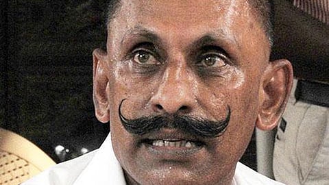 பொய் வழக்கில் கைது செய்திருப்பதாக டிஎஸ்பி வழக்கு: முன்னாள் ஐஜி பொன்.மாணிக்கவேலிடம் சிபிஐ விசாரணை