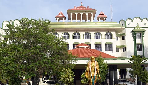 குமரிமுனை ஜீரோ பாய்ன்ட் பகுதி 147 அடி உயர கம்பத்தில் தேசியக் கொடி: ஐகோர்ட் கிளையில் அரசு தகவல்