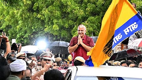 மணீஷ் சிசோடியாவுக்குப் பிணை: மற்றவர்களுக்கும் முன்னுதாரணம் ஆகட்டும்!