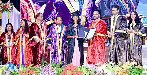 பட்டமளிப்பு விழா