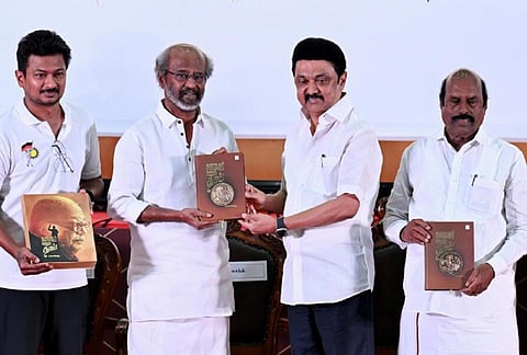 “விமர்சனம் செய்யுங்கள்... ஆனால், மனதை நோகடிக்காதீர்கள்!” - ரஜினிகாந்த் பேச்சு