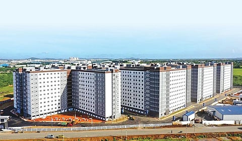 ரூ.706 கோடியில், 18 ஆயிரம் பெண் பணியாளர்கள் தங்க சிப்காட் தொழில் பூங்காவில் மெகா குடியிருப்பு வளாகம்