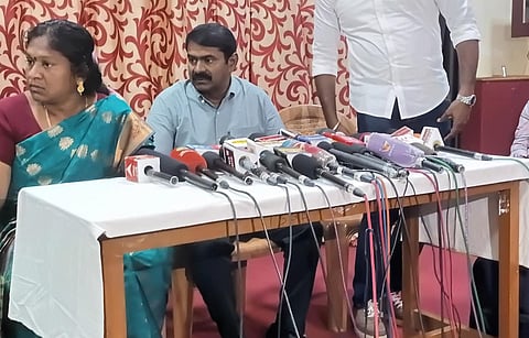 திருச்சியில் செய்தியாளர்களை சந்தித்த நாம் தமிழர் கட்சி தலைமை ஒருங்கிணைப்பாளர் சீமான். 