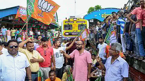 மேற்கு வங்க பந்த்: நாடியாவில் பாஜக - திரிணமூல் தொண்டர்கள் மோதல்; இயல்புநிலை சற்றே பாதிப்பு