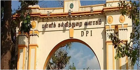 தூத்துக்குடி உள்ளிட்ட 4 மாவட்டங்களில் பள்ளி மேலாண்மைக் குழு மறுகட்டமைப்பு நடைமுறைகள் ஒத்திவைப்பு