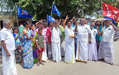 ராமேசுவரத்தில் சிஐடியு சார்பாக நடைபெற்ற ஆர்ப்பாட்டம்.