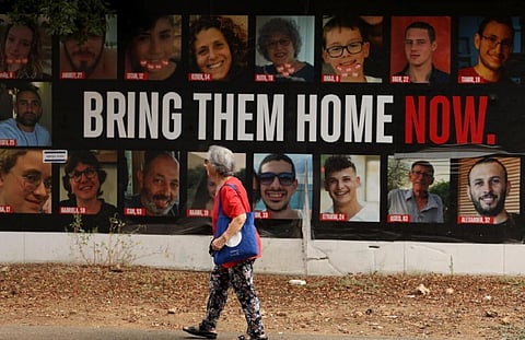 ஹமாஸ் பிடித்துச்சென்ற பிணைக்கைதிகளில் 6 பேரின் உடல் காசாவில் மீட்பு: நெதன்யாகுவுக்கு எதிராக போராட்டம் அறிவிப்பு