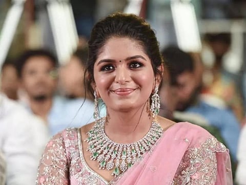 தெலுங்கில் அறிமுகமாகிறார் அதிதி ஷங்கர் 