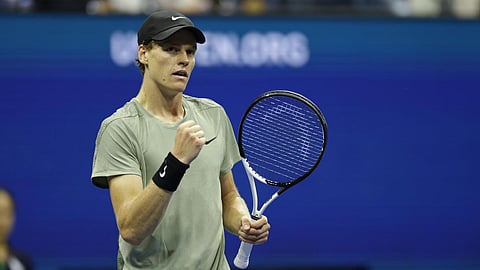 அமெரிக்க ஓபன் டென்னிஸ் தொடர் ஜன்னிக் சின்னர், இகா ஸ்வியாடெக் கால் இறுதி சுற்றுக்கு முன்னேற்றம்