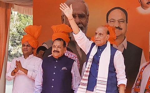 ‘எங்களின் சொந்தம் நீங்கள்’: பாக். ஆக்கிரமிப்பு காஷ்மீர் மக்கள் இந்தியாவுடன் இணைய ராஜ்நாத் சிங் அழைப்பு