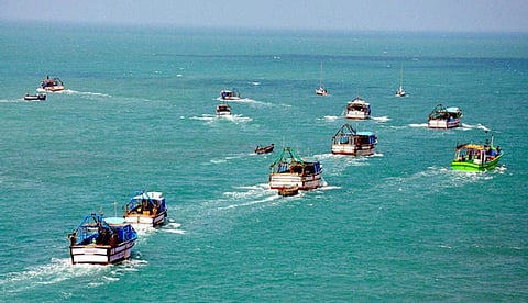 இலங்கை கடற்படையினரின் அத்துமீறல் விவகாரம்; இந்திய நாட்டின் இறையாண்மைக்கு விடப்பட்ட சவால்: அரசியல் கட்சி தலைவர்கள் குற்றச்சாட்டு