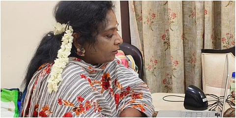 தென் சென்னை மக்களவைத் தொகுதி உறுப்பினர் சேர்க்கை  இணைய வழி ஆலோசனை கூட்டத்தில் தமிழிசை கலந்து கொண்டு, நிர்வாகிகளுக்கு ஆலோசனைகளை வழங்கினார்.