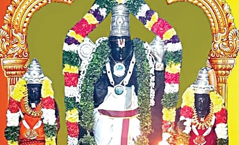 வில்லியநல்லூர் நீலமேக பெருமாள் கோயிலில் சம்ப்ரோக்‌ஷணம்