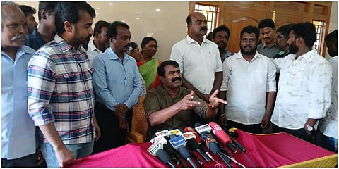 ராஜபாளையத்தில் நாம் தமிழர் கட்சியின் தலைமை ஒருங்கிணைப்பாளர் சீமான் செய்தியாளர்களைச் சந்தித்தார்.