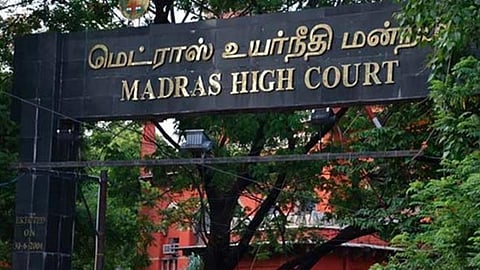 தாலிக்கு தங்கம் திட்டத்தில் பயனடைந்தோர் எத்தனை பேர்? - அறிக்கை கோரியது ஐகோர்ட்