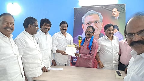 மின்கட்டண உயர்வை எதிர்த்து உண்ணாவிரதம்: விசிகவுக்கு அதிமுக நேரில் அழைப்பு @ புதுச்சேரி