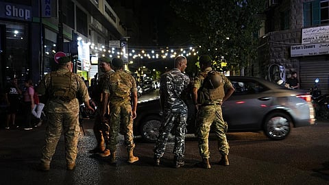 லெபனானில் பேஜர்கள் வெடித்ததில் 1,000 தீவிரவாதிகள் படுகாயம்