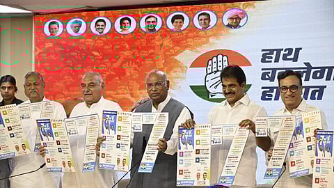 ஹரியாணா தேர்தல்: முதியோர் உதவித் தொகையாக ரூ. 6,000 வழங்கப்படும் - காங்கிரஸ் வாக்குறுதி