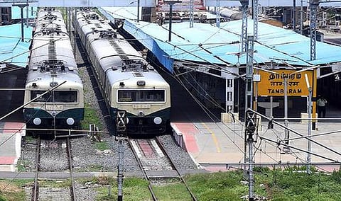 சென்னை கடற்கரை - தாம்பரம் இடையே ரயில் சேவை இன்று ரத்து