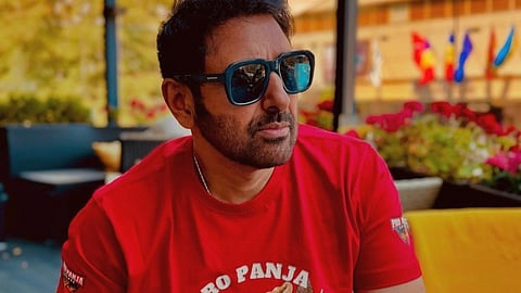 கார் விபத்தில் நடிகர் பிரவின் தபாஸ் படுகாயம்