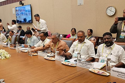 ‘மசோதாக்களுக்கு ஆளுநர்கள் விரைவாக ஒப்புதல் அளிக்க...’ - டெல்லி கூட்டத்தில் பேரவைத் தலைவர் அப்பாவு வலியுறுத்தல்