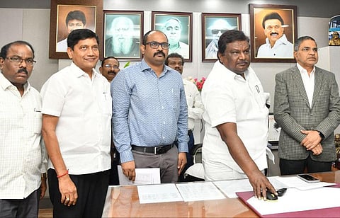 போக்குவரத்து இணையதளம், செயலி மேம்பாடு: அமைச்சர் சிவசங்கர் தொடங்கி வைத்தார்