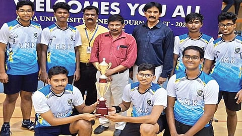 அண்ணா பல்கலைக்கழக பாட்மிண்டன்: ஆர்எம்கே கல்லூரி சாம்பியன்