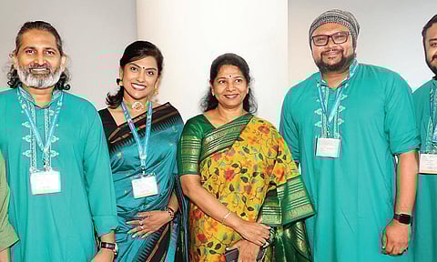 ஆனந்தம் விளையாடும் நாடு!