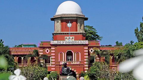 அண்ணா பல்கலை.க்கு தொடரும் வெடிகுண்டு மிரட்டல்கள்: கண்டுபிடிக்க முடியாமல் போலீஸ் தவிப்பு