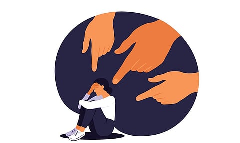 ‘மீ டூ’ - பாதிக்கப்பட்டவரையே குற்றவாளியாக்குவதா?