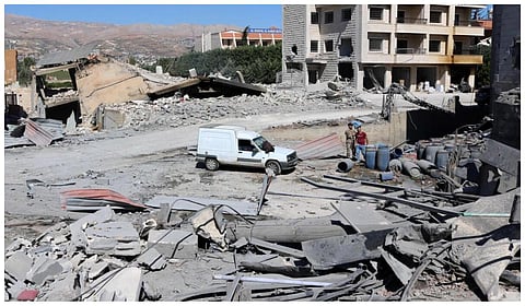 தொடரும் இஸ்ரேல் தாக்குதல்: லெபனானில் இதுவரை 127 குழந்தைகள் உள்பட 2,000+ உயிரிழப்பு