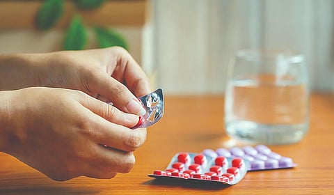 மாத்திரைகளை இரண்டுவிதமாக எடுத்துக்கொள்வது ஏன்? - டிங்குவிடம் கேளுங்கள்