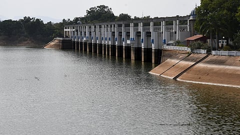 சென்னைக்கு குடிநீர் வழங்கும் ஏரிகளை தீவிரமாக கண்காணிக்க வேண்டும்: அதிகாரிகளுக்கு நீர்வள ஆதாரத் துறை உத்தரவு