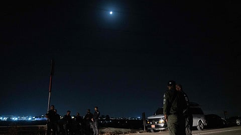 ஹிஸ்புல்லா தாக்குதலில் இஸ்ரேல் ராணுவ வீரர்கள் 4 பேர் உயிரிழப்பு: பாதுகாப்பு அமைச்சகம் உறுதி