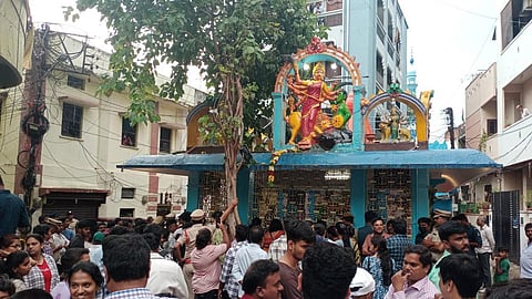 ஹைதராபாத்தில் கோயிலுக்குள் புகுந்து அம்மன் சிலையை உடைத்த நபர் கைது