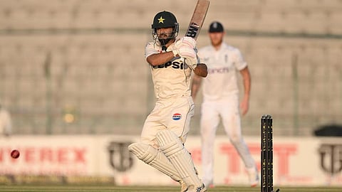 கம்ரன் குலாம் சதம் விளாசல்: பாகிஸ்தான் அணி 259 ரன்கள் சேர்ப்பு