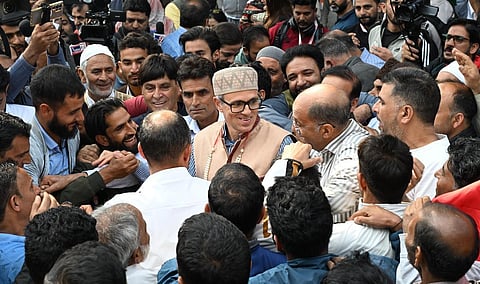 ஜம்மு-காஷ்மீர்: ஜனநாயகம் நிலைக்க வேண்டும்