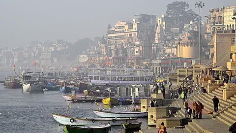 வாராணசியில் கங்கை ஆற்றின் குறுக்கே இரட்டை அடுக்கு ரயில்வே, நெடுஞ்சாலை பாலம்: மத்திய அமைச்சரவை ஒப்புதல்