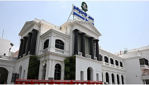 தியாகிகள், சான்றோரை இளம் தலைமுறையினர் அறிந்துகொள்ள திமுக ஆட்சியில் 10 நினைவரங்கங்கள், 36 சிலைகள் திறப்பு: தமிழக அரசு பெருமிதம்