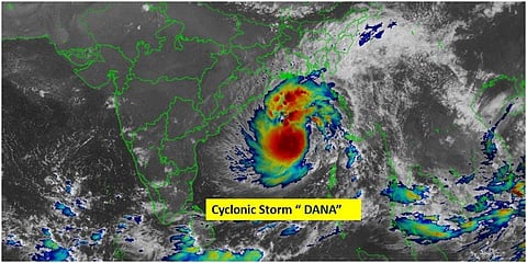 ஒடிசா - மேற்கு வங்கம் இடையே வலுபெறும் ‘டானா’ புயல்; தமிழகத்தில் 9 மாவட்டங்களில் கனமழை வாய்ப்பு