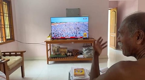 விஜய் மாநாட்டை ஆர்வமுடன் வீட்டிலிருந்து பார்த்த புதுச்சேரி முதல்வர் ரங்கசாமி