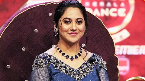 ரூ.2 கோடி கேட்டு நோட்டீஸா? - மியா ஜார்ஜ் மறுப்பு