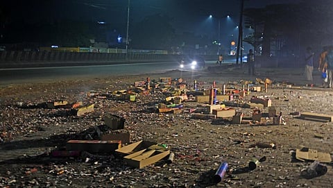 தமிழகத்தில் 150 இடங்களில் பட்டாசு விபத்து: 544 பேருக்கு தீக்காயம்