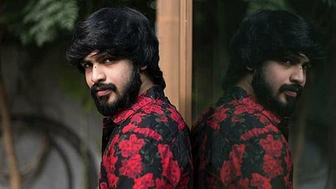 சயின்ஸ் பிக்‌ஷன் கதையில் விஜய் கனிஷ்கா