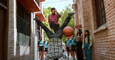 ராம் சரணின் ‘கேம் சேஞ்சர்’ டீசர் எப்படி? - ஷங்கரின் ஃபார்முலா ஆட்டம்!