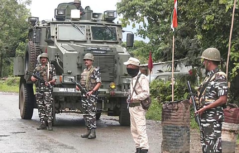 மணிப்பூரில் என்கவுன்ட்டர் - ‘தீவிரவாதிகள்’ 11 பேர் சுட்டுக்கொலை