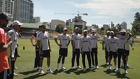 கிரிக்கெட் பயிற்சியில் என்ன ரகசியம்? - இந்திய அணி நிர்வாகத்தை விமர்சித்த ஆஸி. ஊடகம்